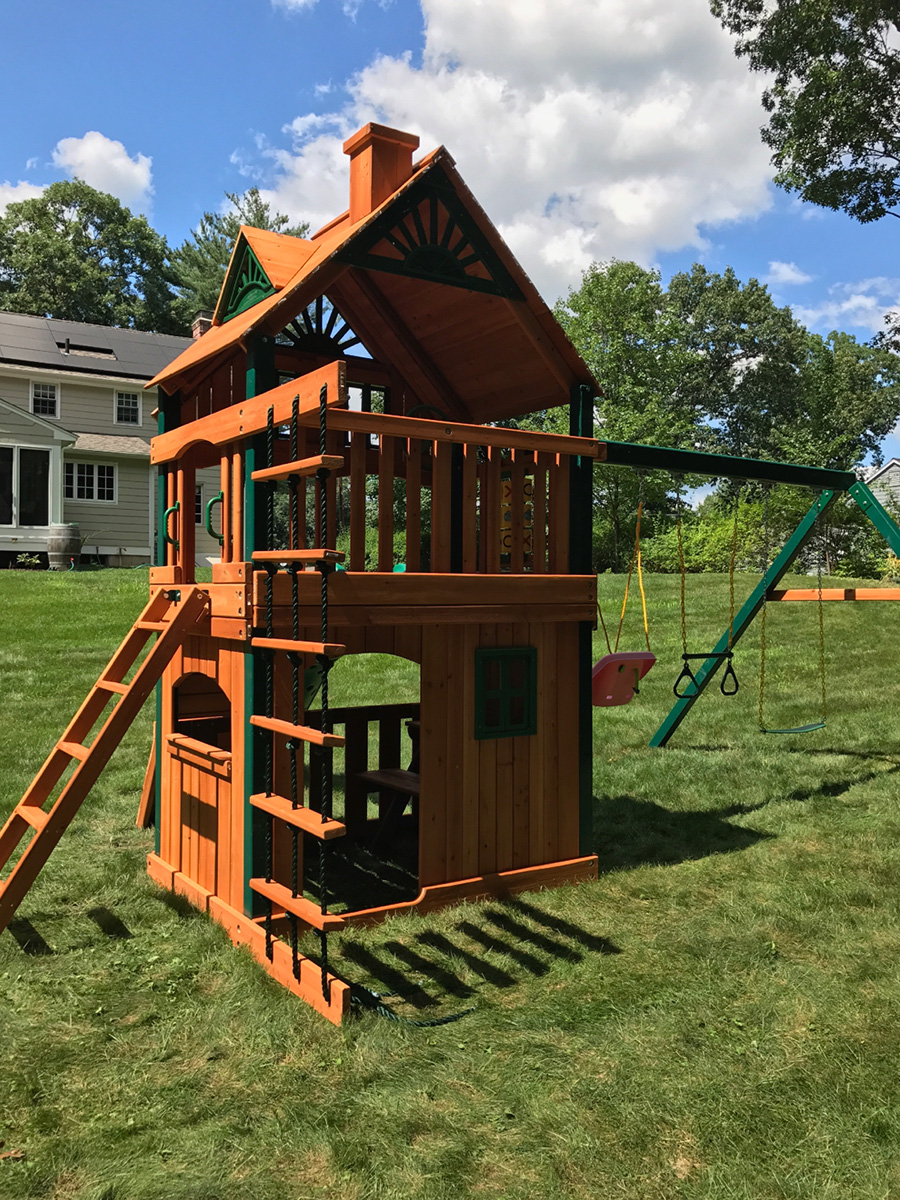 Gorilla Chateau Clubhouse Treehouse Playset